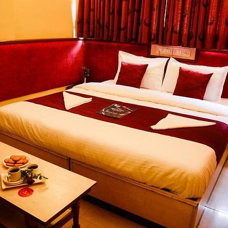Hotel Siddhartha Mumbai Exterior foto