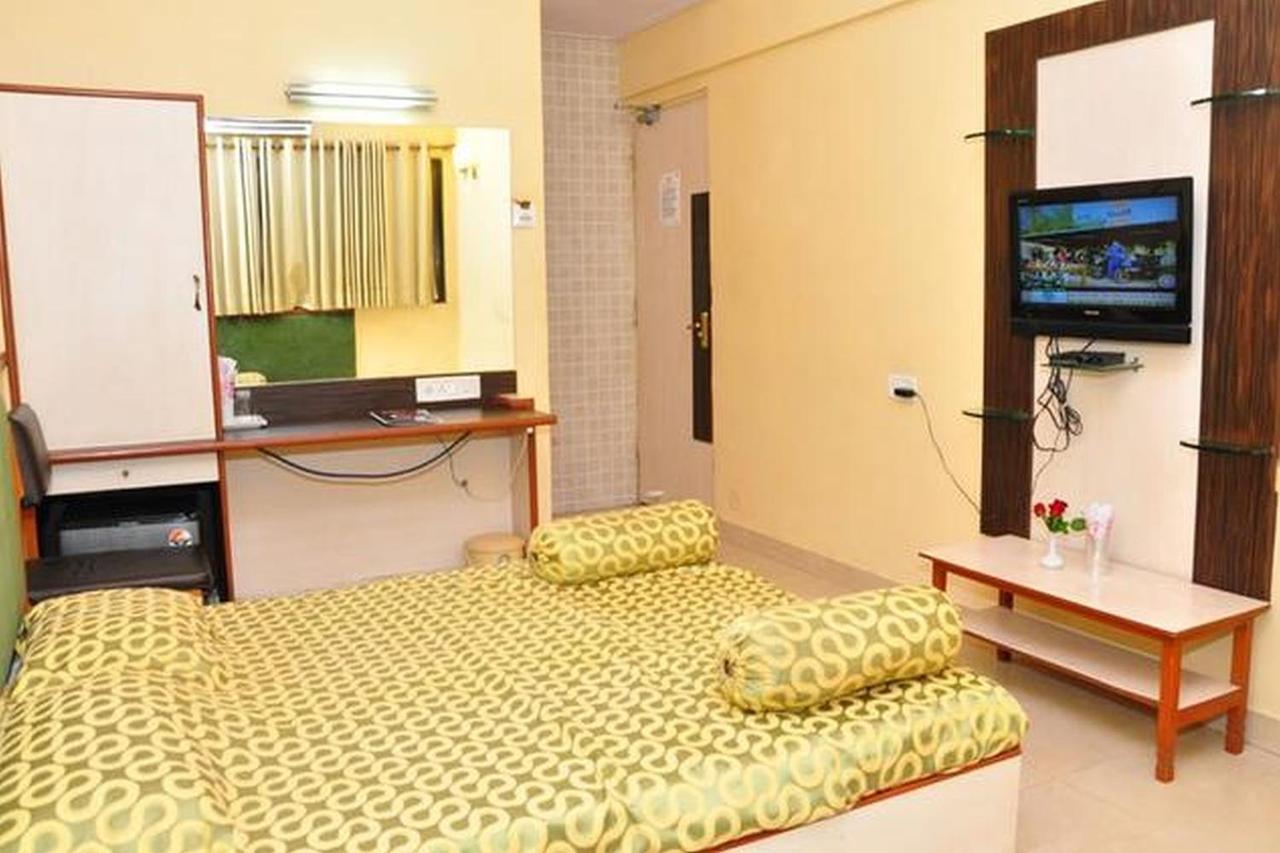 Hotel Siddhartha Mumbai Exterior foto