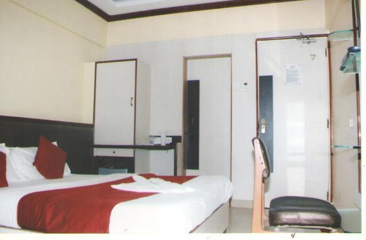 Hotel Siddhartha Mumbai Exterior foto